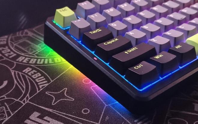 制化键盘？热插拔、RGB灯光全给你九游会网址是多少年轻人的第一把客(图8)